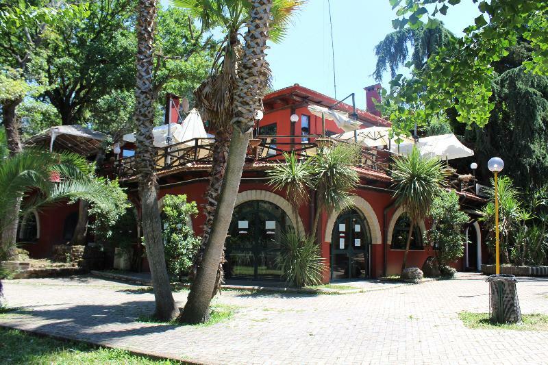 Seven Hills Village 4* Roma