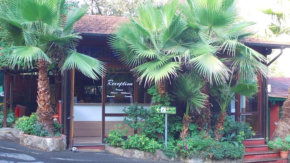 Camping Seven Hills Village 4*